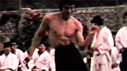 文件:Bruce Lee Dance.gif